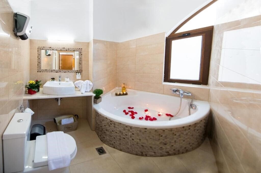 Фото Emerald Dream House 3*