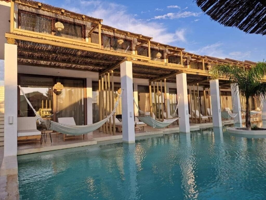 Фото Alia Suites and Spa (ex. Alia Luxury Suites) 3*