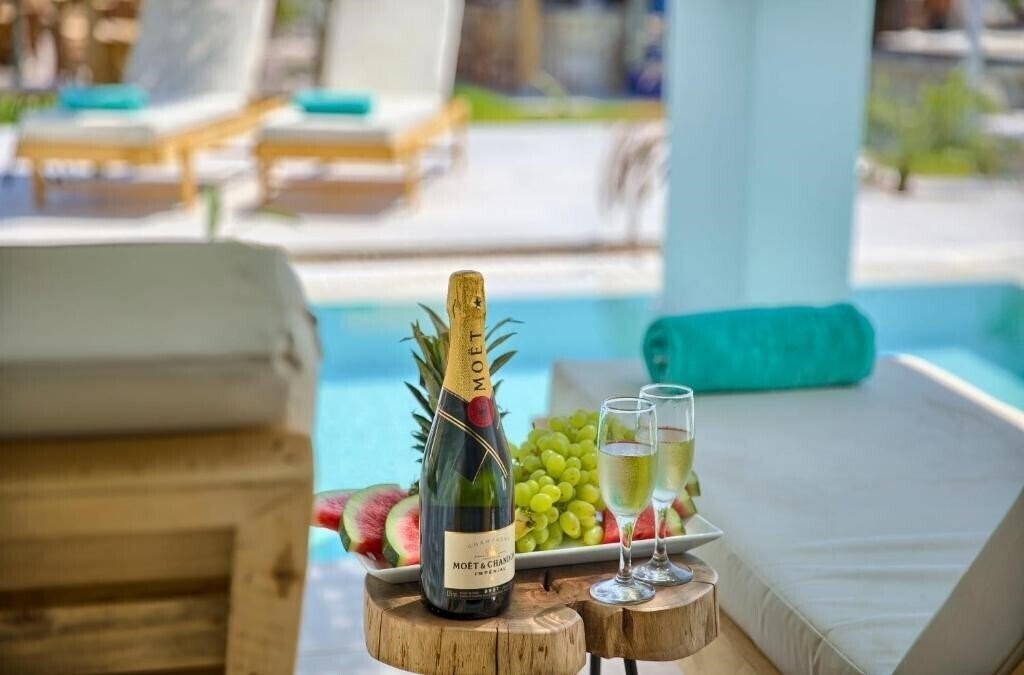 Фото Alia Suites & SPA 3*