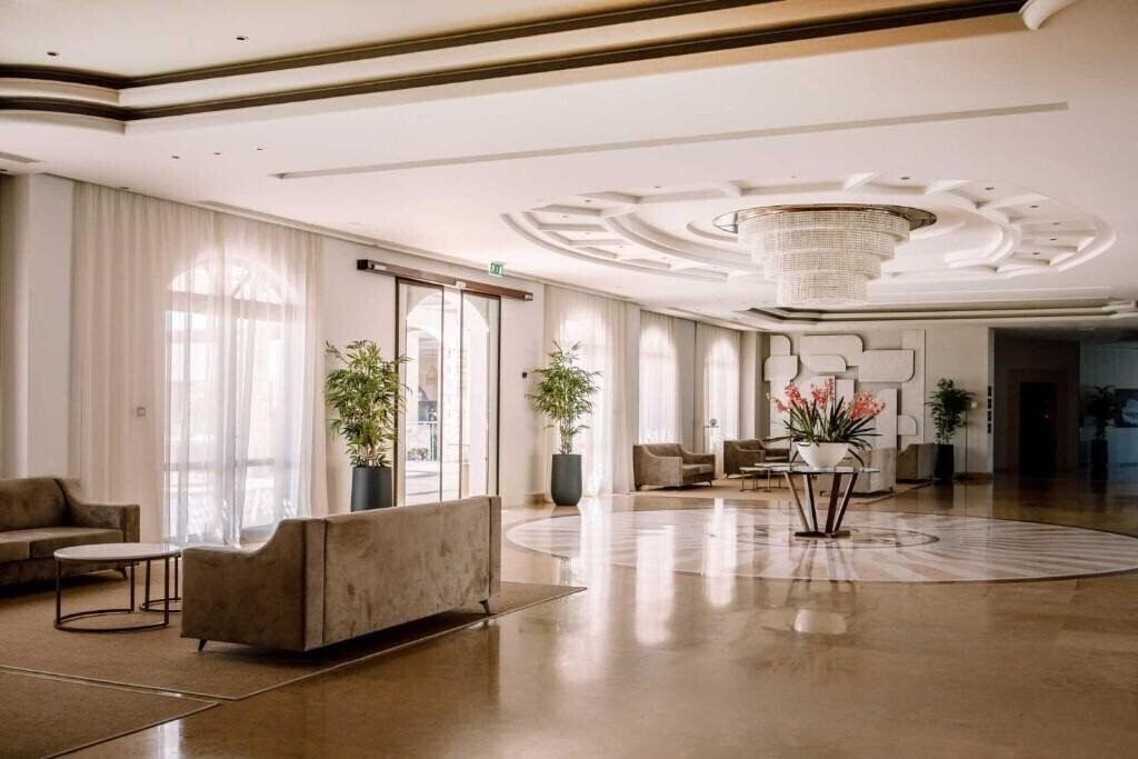 Изображение Mythos Beach Resort 5*