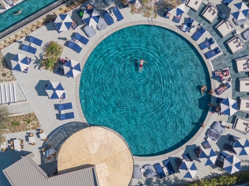 Отель Cabu Hotel - Adults Only 5*