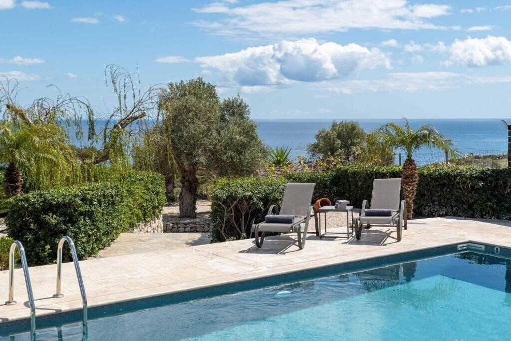 Картинка Alia Villa 5*