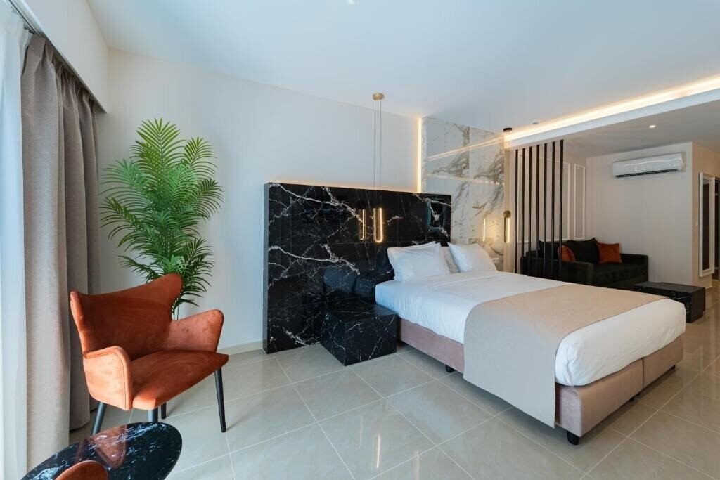 Фотография Philia Center Suites 4*