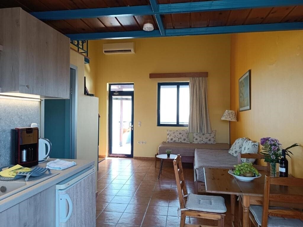 Фотография Paraktio Beach Apartments 3*