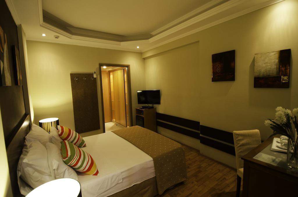 Фотография Lydia 2*