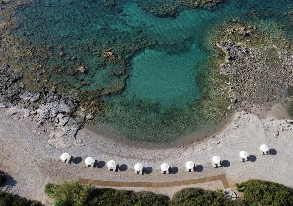 Отель Al Mare Villas 4*