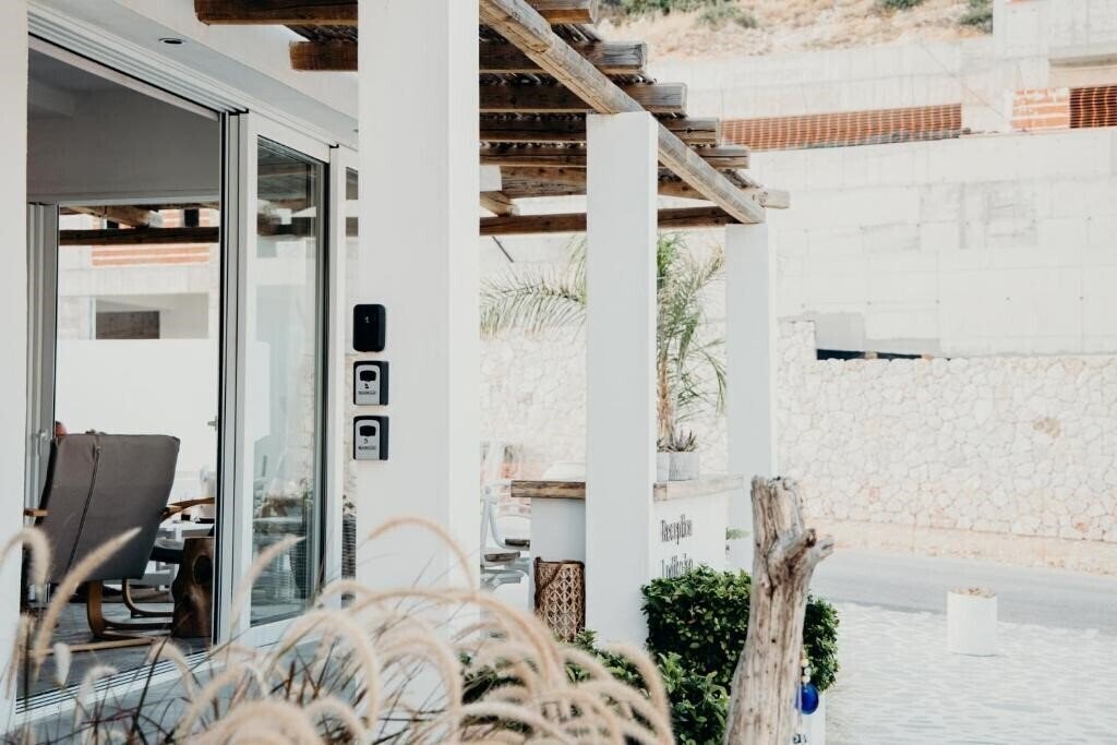 Фотография Ladiko Inn 3*