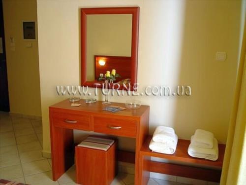 Изображение Pefki Studios 2*