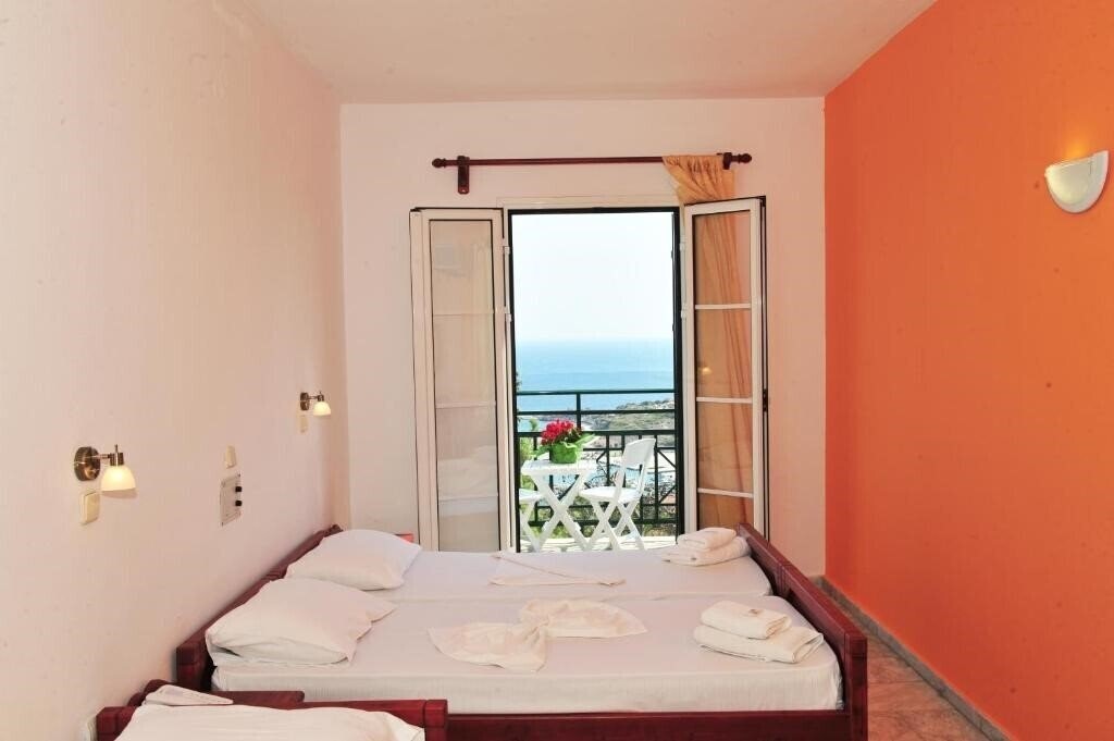 Фото Mykali отель без категории