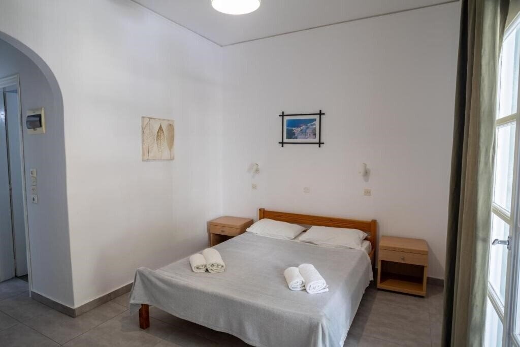Фото Lefkothea Hotel 2*