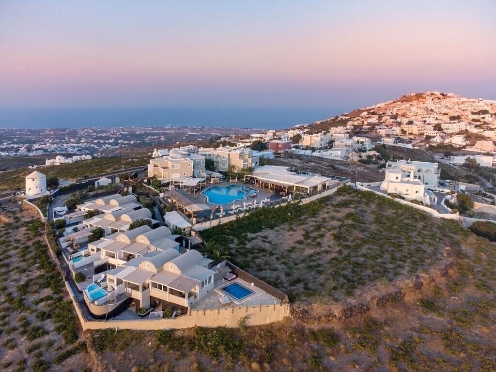 Фото Smy Santorini Suites & Villas 4*