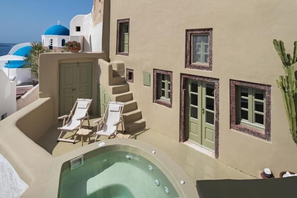 Изображение Cosmoia Cave House 4*