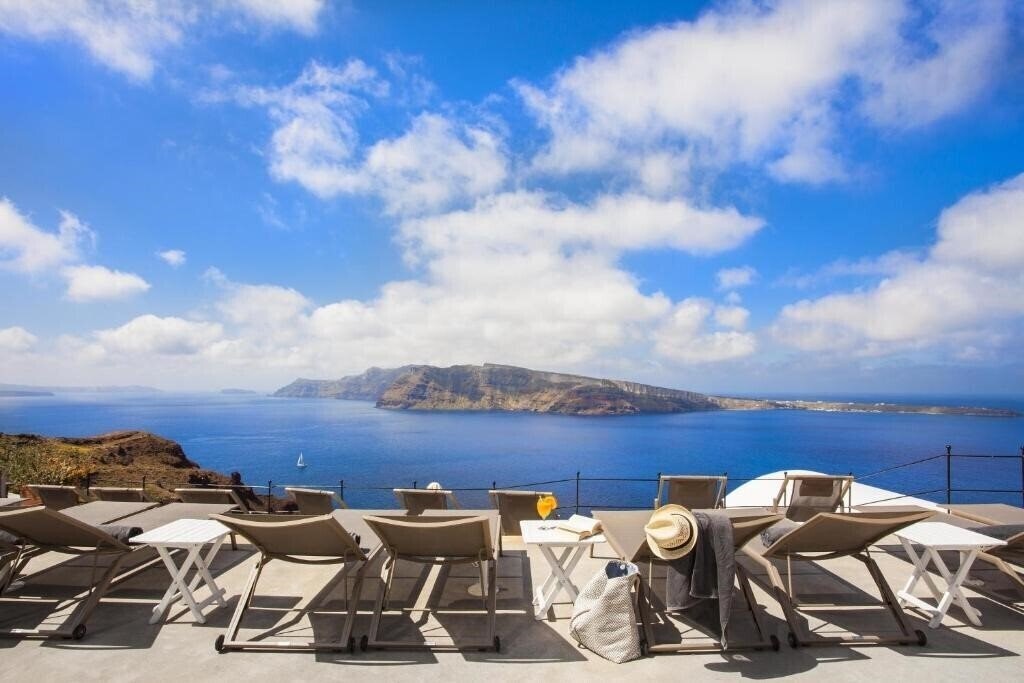 Отель Esperas Santorini Hotel 4*