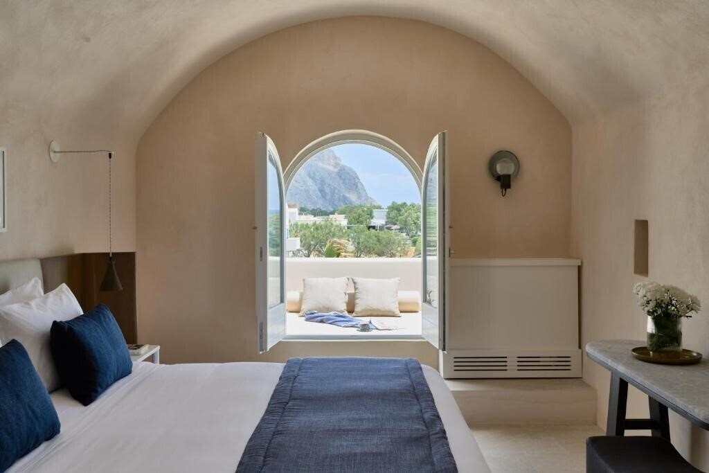 Фото Istoria Hotel 4*
