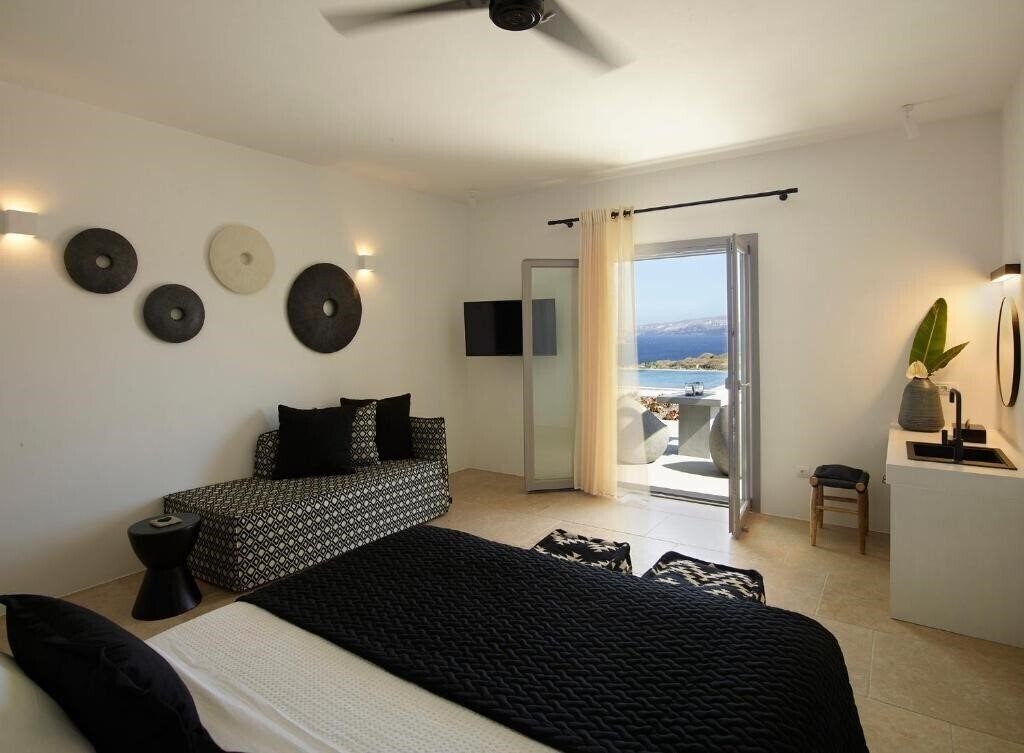 Фото Absolute Paradise Santorini 4*