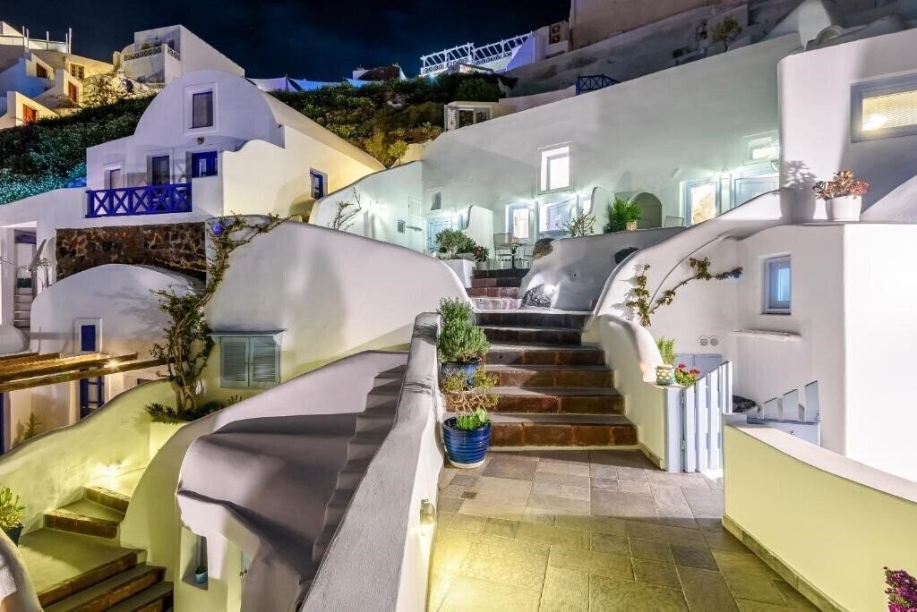 Картинка Aris Caves 4*