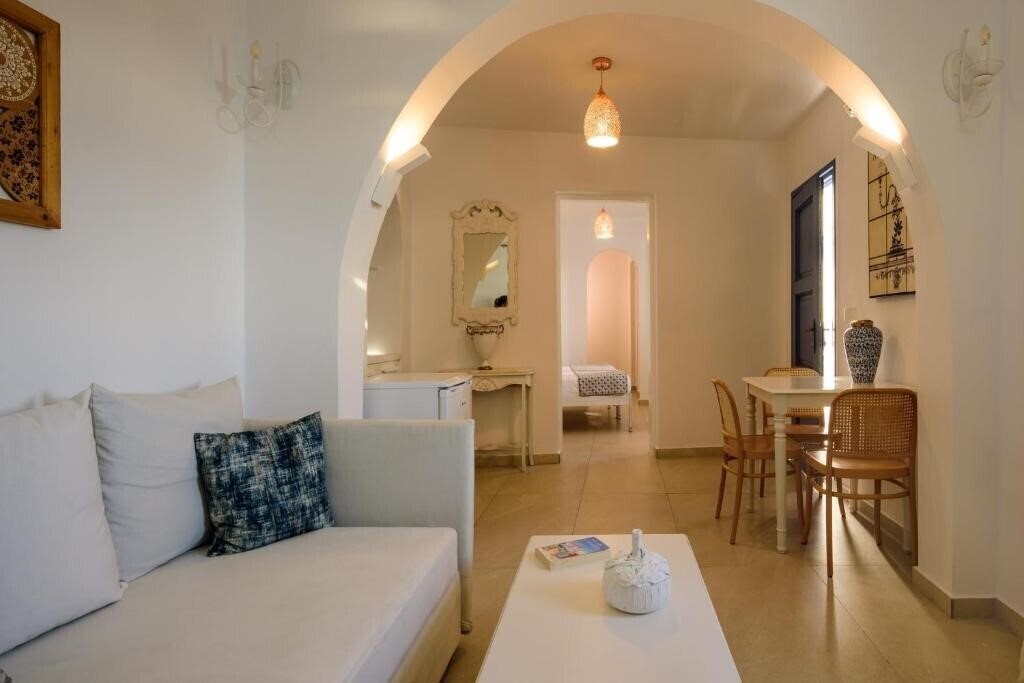 Фото Kamares Apartments 4*