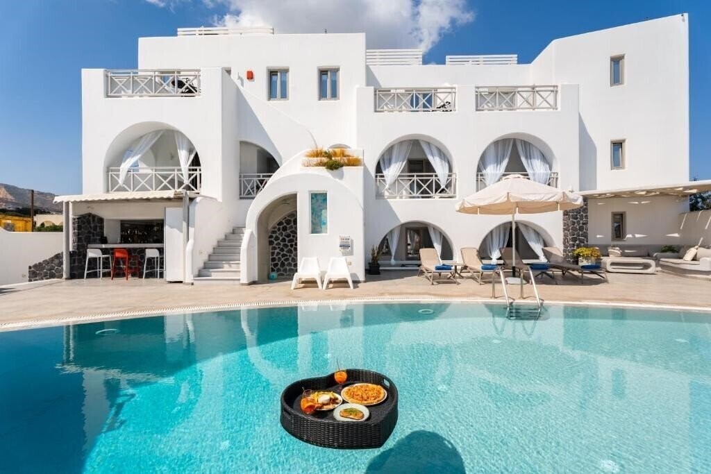 Отель La Bellezza Eco Boutique Hotel 4*