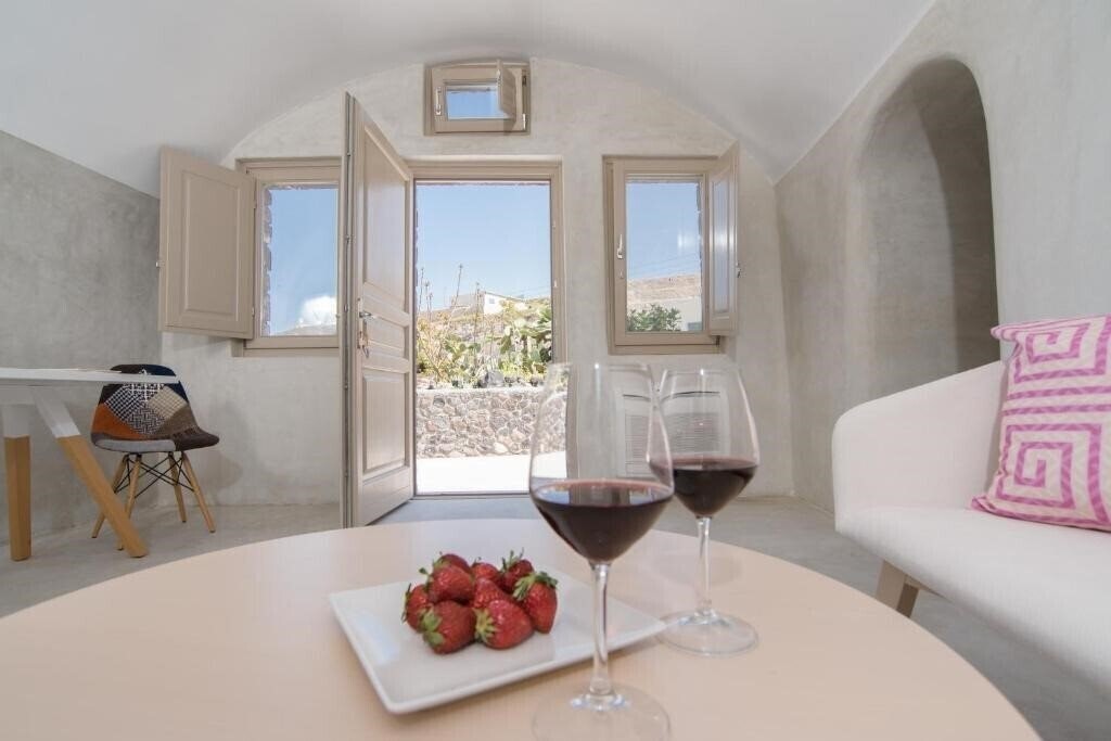 Изображение Lagadi Suites 4*