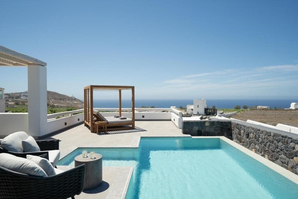Отель La Ponta Villas & Suites 5*