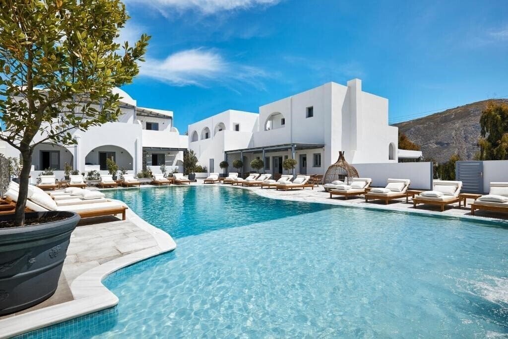Отель Amara Suites Santorini 4+* 4*