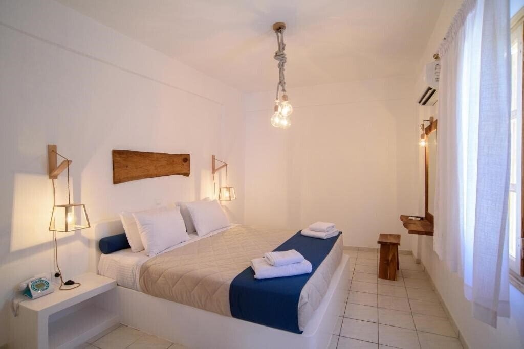 Фото Santorini Crystal Blue Boutique Hotel 4*