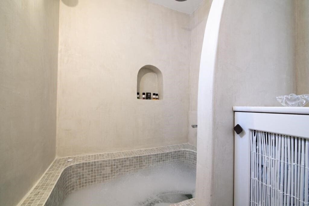Фотография Santorini Crystal Blue Boutique Hotel 4*