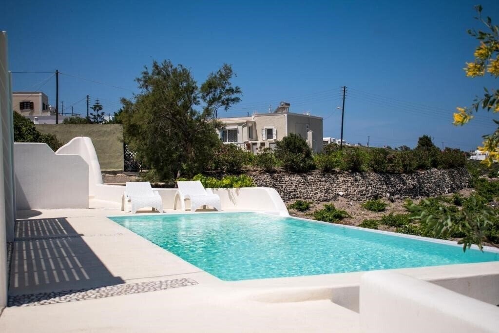 Фото White Orchid Villa 4*