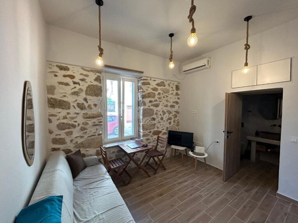 Фото Odysseys House 4*