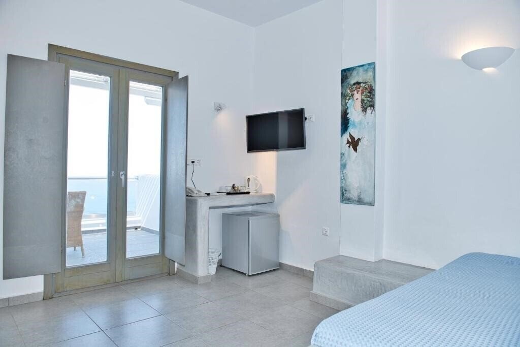 Изображение The Last Sunbeam (ADULTS ONLY) 4*