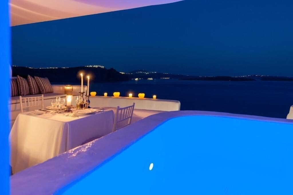 Изображение Thirea Suites Oia Sanatorini 4*