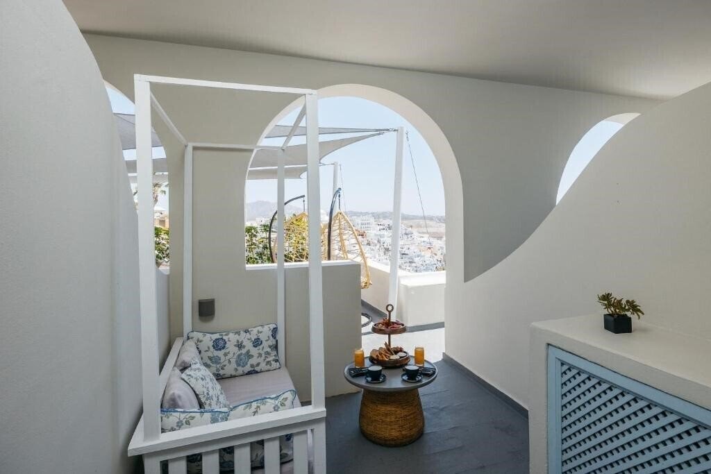 Фото Kastro Suites 3*