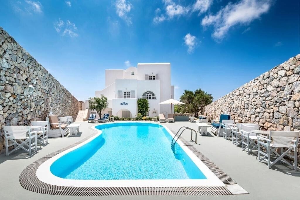 Фотография Lava Rock Villa 3*