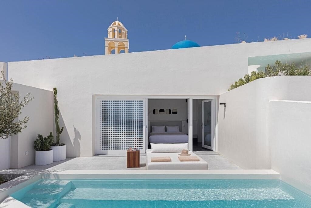 Отель Canaves Oia Suites 5*