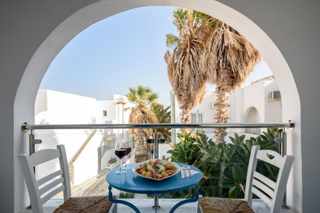 Фото Alesahne Beach Hotel 3*