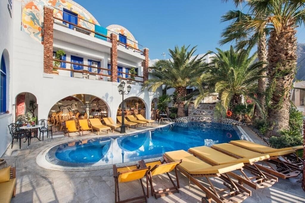 Отель Hotel Black Sandy Beach 3*