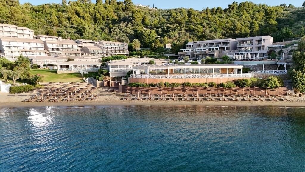 Отель Kassandra Bay Resort 5*