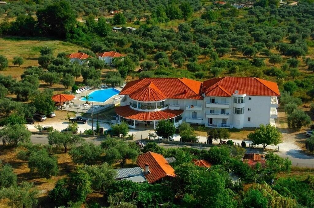 Изображение Achillion Hotel 3*