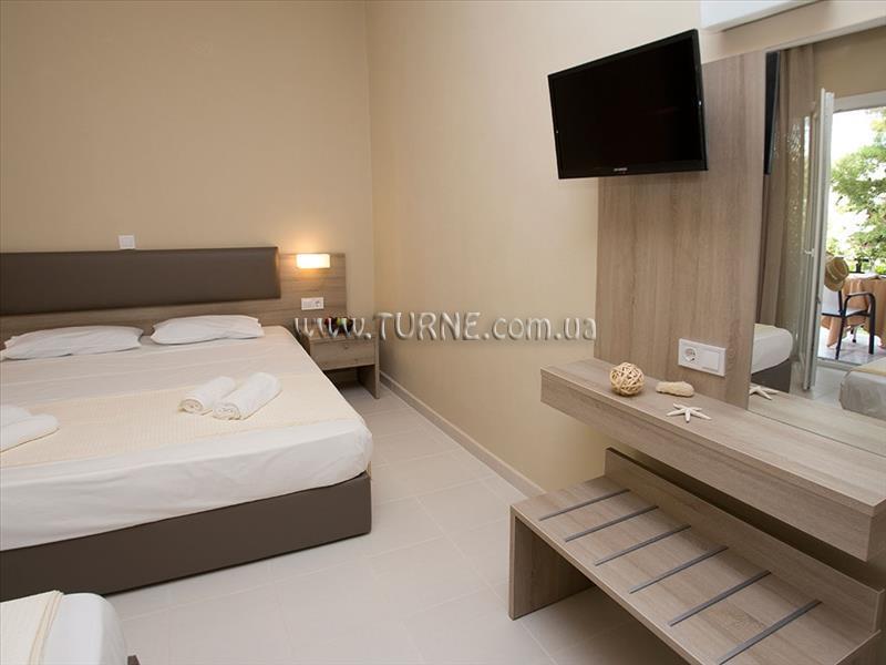 Фото Potos Sun Studios 2*