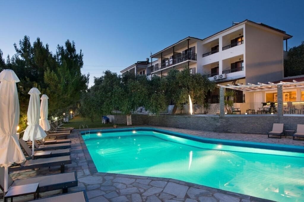 Отель Villa Natassa 2*