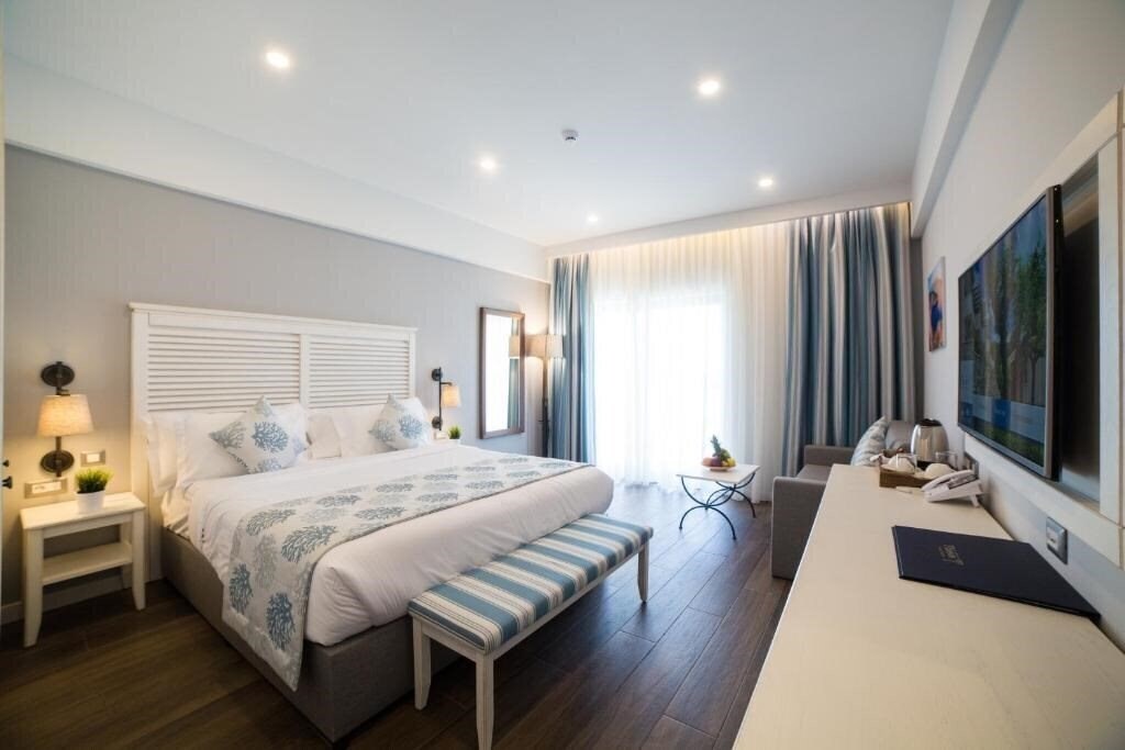 Изображение Thassos Grand Resort 5*