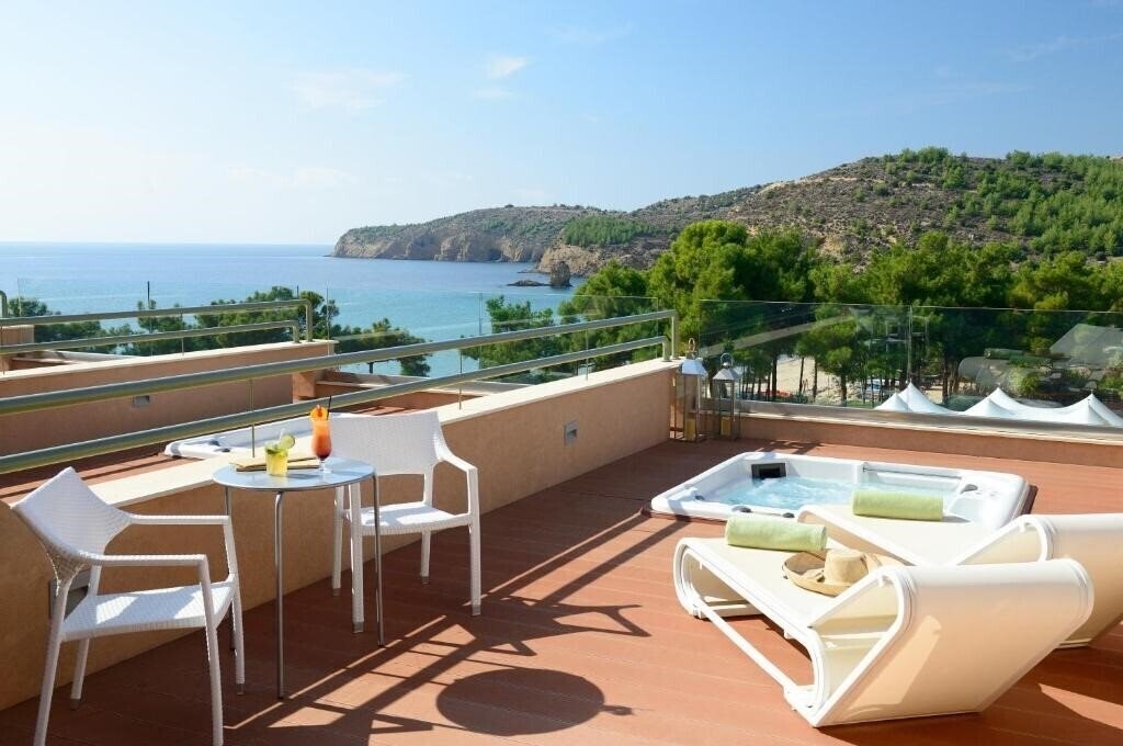 Картинка Royal Paradise Beach Resort & SPA 5*