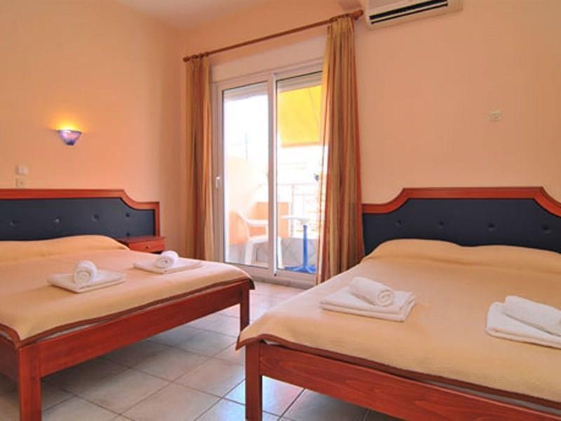 Картинка Molos Apartments 1*