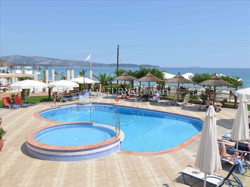 Отель Blue View Hotel & Superior Suites 2*