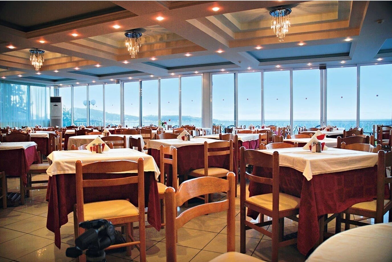 Фотография Commodore Hotel 3*