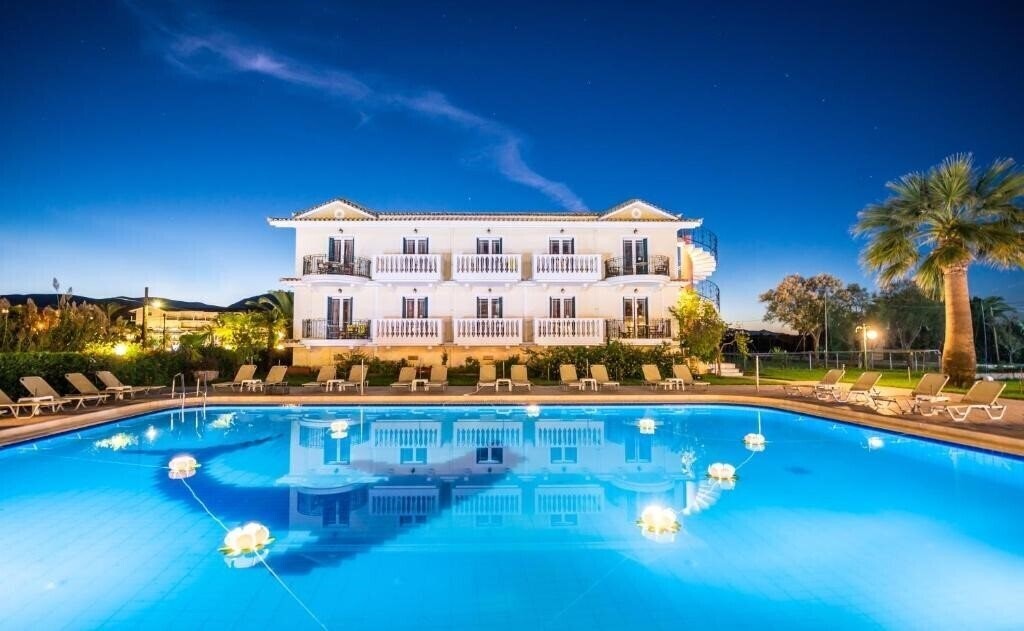 Отель Ilios Hotel 3*