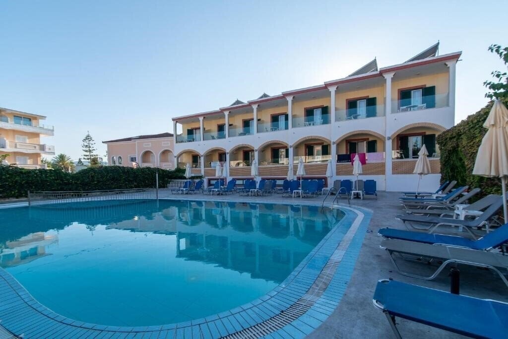 Отель Club Zante Plaza Hotel 3*