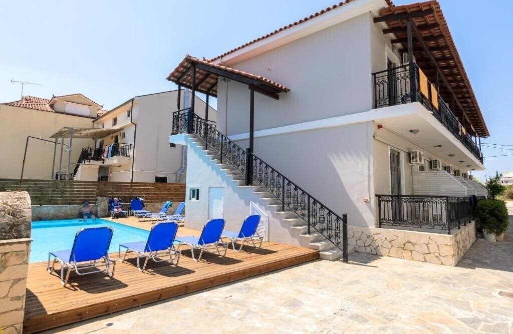 Изображение Karras Livin 3*