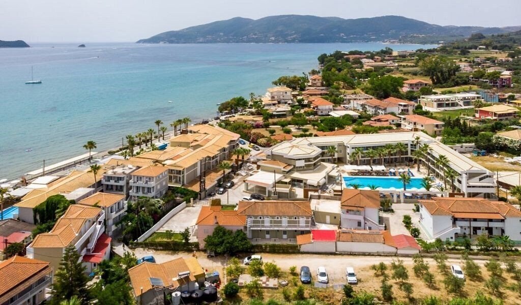 Отель Cameo Beach Resort (ex. White Olive Premium Cameo) 4*