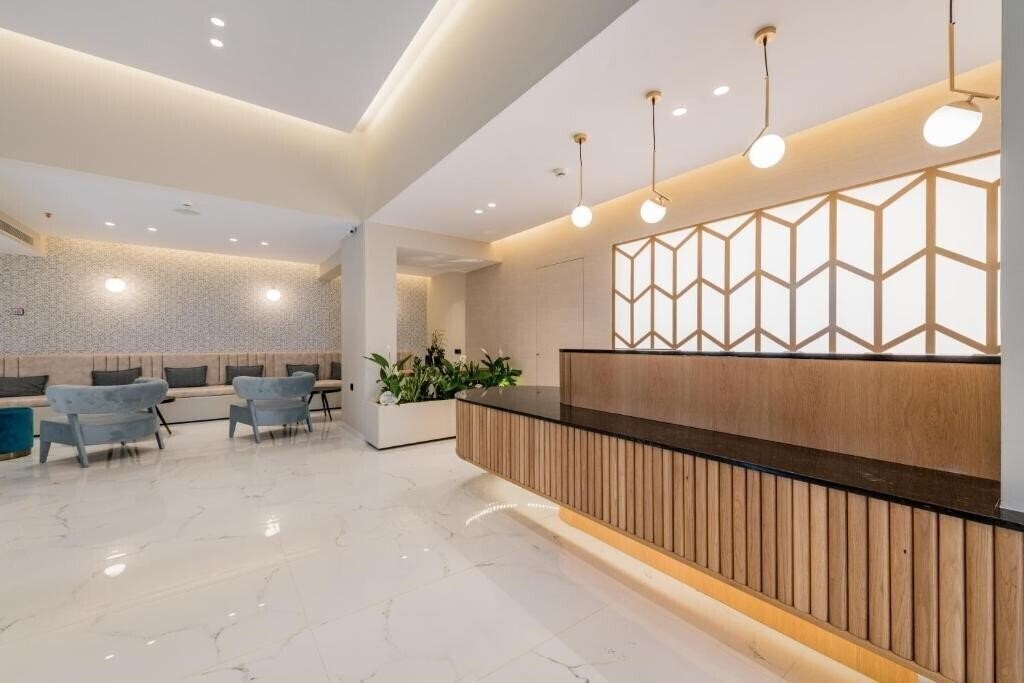 Отель Katerina Palace 4*